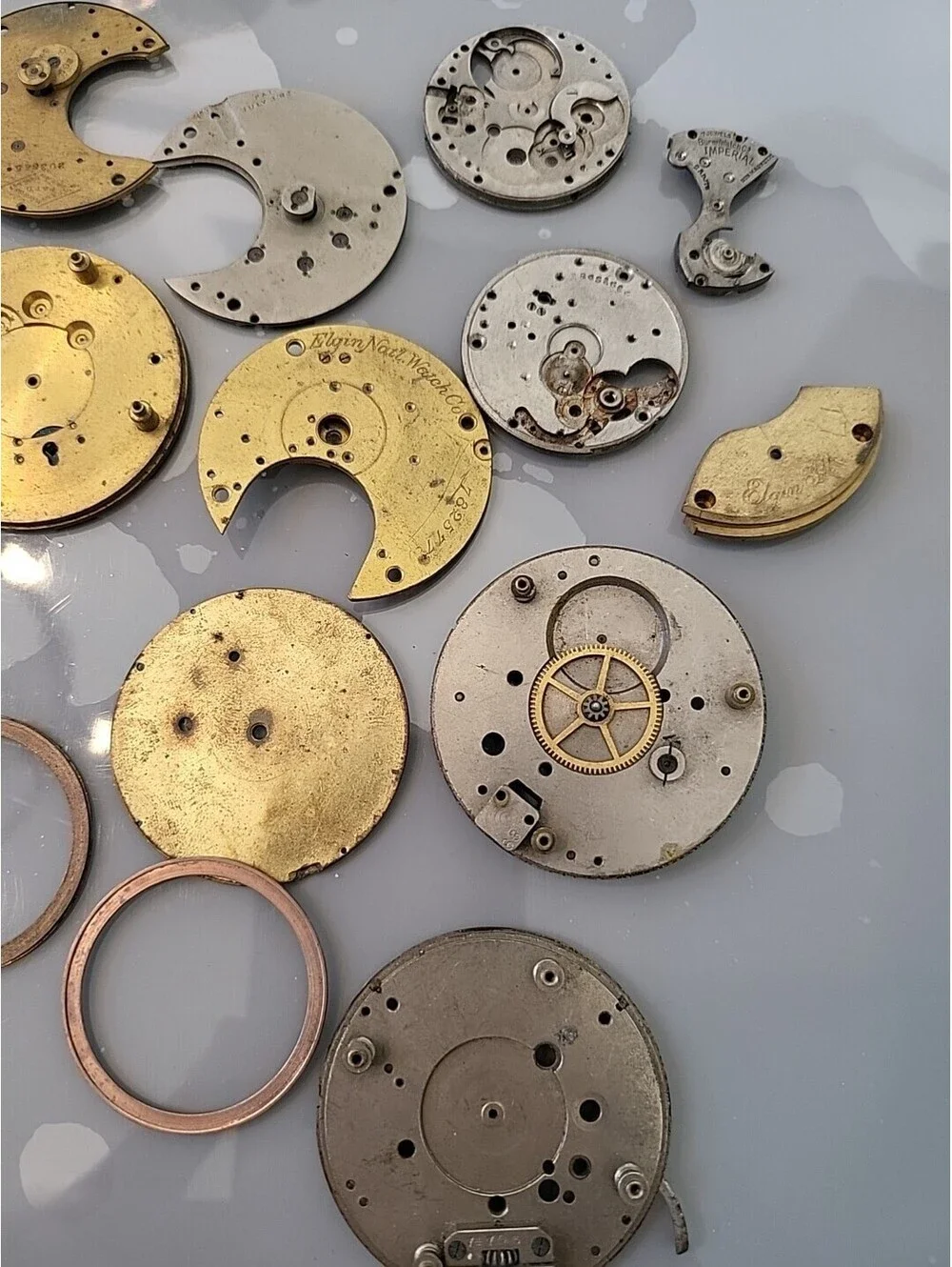 Antique Pocket Watch Assorted Parts K25